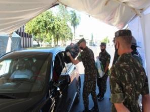 Campanha de arrecadação de alimentos e brinquedos é um sucesso