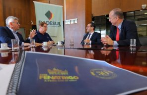 Comissão da Fenatrigo busca apoio e recursos na Capital para edição de 2025