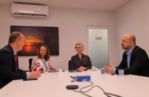 Comissão da Fenatrigo busca apoio e recursos na Capital para edição de 2025