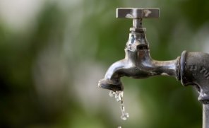 Rompimento de rede afeta abastecimento de água em três bairros de Cruz Alta