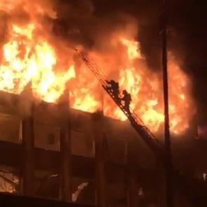 Incêndio destrói prédio da Secretaria de Segurança do Estado