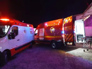 Capotamento deixa duas estudantes com ferimentos leves na estrada da Unicruz