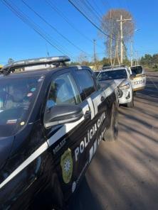 Polícia Civil em conjunto com a Brigada Militar apreende cinco celulares 