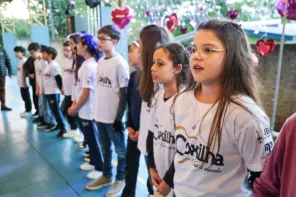 Projeto Coxilha Vai à Escola apresenta músicas na Escola Antônio Serra Pereira