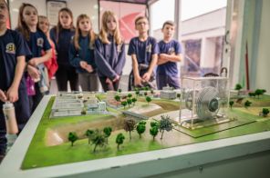 Corsan realiza exposição Olho d’Água na Praça Érico Veríssimo até sábado