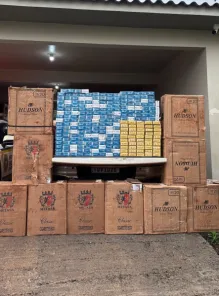 Brigada Militar apreende mais de 7 mil maços de cigarros em Ibirubá