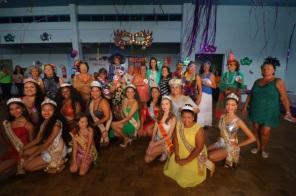Tarde da sexta foi de Carnaval no Centro de Convivência do Idoso em Cruz Alta