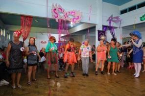 Margarete Araújo foi coroada como Rainha do Carnaval do CCI em Cruz Alta