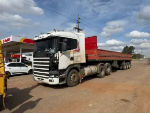 PRF recupera carreta roubada em Passo Fundo na BR-158 em Cruz Alta