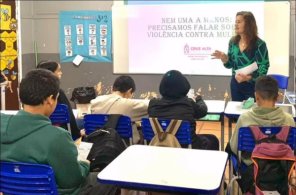 Centro Maria Mulher divulga 6º Concurso de Redação nas escolas de Cruz Alta