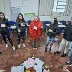 Programa Cruz Alta da Paz promoveu atividades na Escola Carlos Gomes 