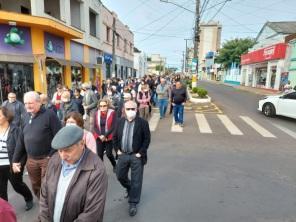 Após 02 anos, Cruz Alta volta a realizar a procissão de Corpus Christi