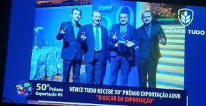 Vence Tudo de Ibirubá celebra 20 anos na África e recebe imprensa regional