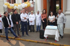 CRUZ ALTA 203 ANOS> Restaurante Popular celebra com bolo e música 