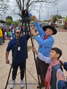 FESTEJOS FARROUPILHAS> Chama Crioula hoje no Carlos Gomes e Turíbio Verissimo