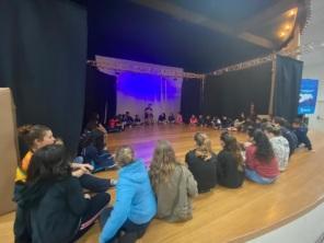 É HOJE:  As apresentações das escolas municipais no 2º Festival de Teatro 