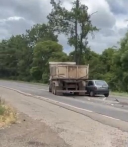 DE ACIDENTE A QUEDA>  Corsa sofre novos danos na BR-158 em Cruz Alta