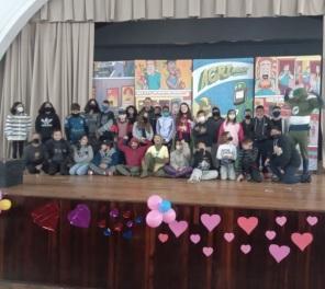 Agriman foi atração para as escolas no auditório do Annes Dias na sexta