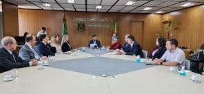 Reitores de 14 universidades gaúchas se reúnem com o vice-governador eleito