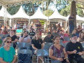 Abertura da Feira do Livro em Cruz Alta; nesta sexta mais um dia de atividades
