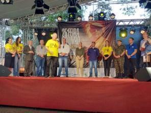 Abertura da Feira do Livro em Cruz Alta; nesta sexta mais um dia de atividades