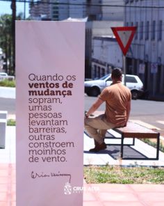 DAQUI A POUCO> Inauguração do Largo Erico Verissimo em torno do Museu