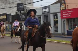 XVI Cavalgada Feminina foi realizada neste domingo