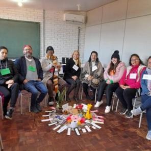 Facilitadores de Círculos de Construção de Paz visitam mais uma escola