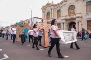 Cruz Alta celebra 205 anos com tradicional Desfile Cívico