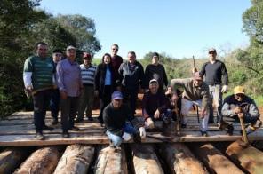 Prefeitura recupera ponte na localidade do Passo dos Alemães