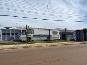 Unidade móvel realiza coletas e orientações do Outubro Rosa