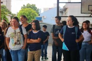 Escolas recepcionam alunos no 1º dia de aulas da rede municipal de ensino