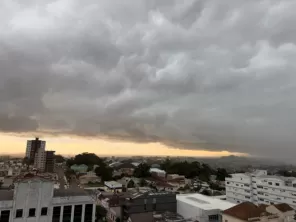 CRUZ ALTA | Rajadas de até 83 km/h atingem município e deixam bairros sem luz