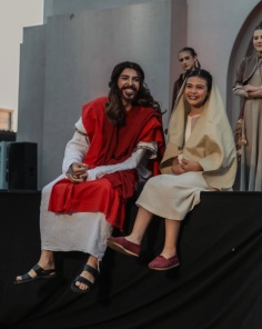 Paixão de Cristo emociona e encanta na Sexta-Feira Santa
