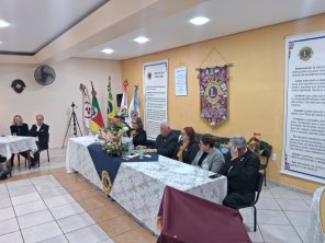 Lions Clube Cruz Alta Centro empossa nova diretoria para o AL 2025/2026
