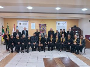 Lions Clube Cruz Alta Centro empossa nova diretoria para o AL 2025/2026