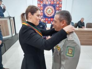 Corpo de Bombeiros de Cruz Alta comemoram 72 anos com entrega de comendas