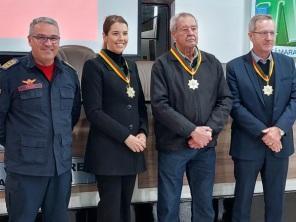 Corpo de Bombeiros de Cruz Alta comemoram 72 anos com entrega de comendas