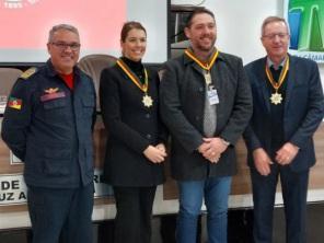 Corpo de Bombeiros de Cruz Alta comemoram 72 anos com entrega de comendas