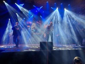 Festa do aniversário de Cruz Alta reúne grande público no ginásio municipal