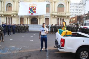 Cruz Alta recebe o Fogo Simbólico da Pátria em cerimônia especial