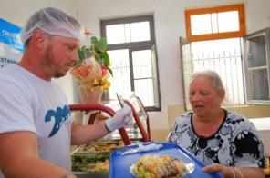 Restaurante Popular é reinaugurado em novo local