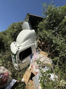Colisão entre carreta e caminhão provoca danos materiais na BR-158