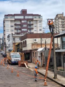 Furto de fiação deixa 18 casas sem luz por mais de 11 horas em Cruz Alta