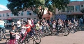 O Domingo foi de Unicruz pra Ti no campus com muitas atrações