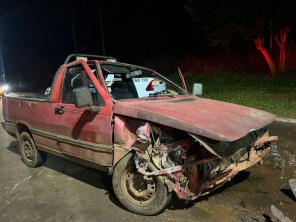 Acidente de trânsito com danos materiais na noite do domingo em Cruz Alta