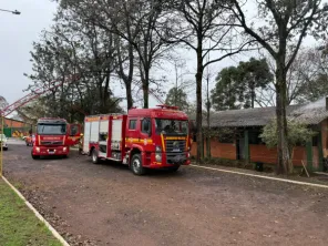 Incêndio atinge cozinha de prédio no Parque de Exposições de Cruz Alta