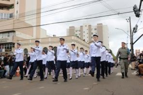 Cruz Alta celebrou o 20 de Setembro com um grande desfile farroupilha