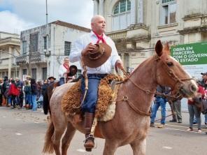 Cruz Alta celebrou o 20 de Setembro com um grande desfile farroupilha