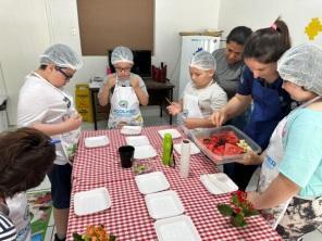 Centro Acolher lança Oficina de Culinária & Seletividade Alimentar